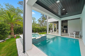30A Serenity Skies by AvantStay Sleeps 19 Pool Golf Cart